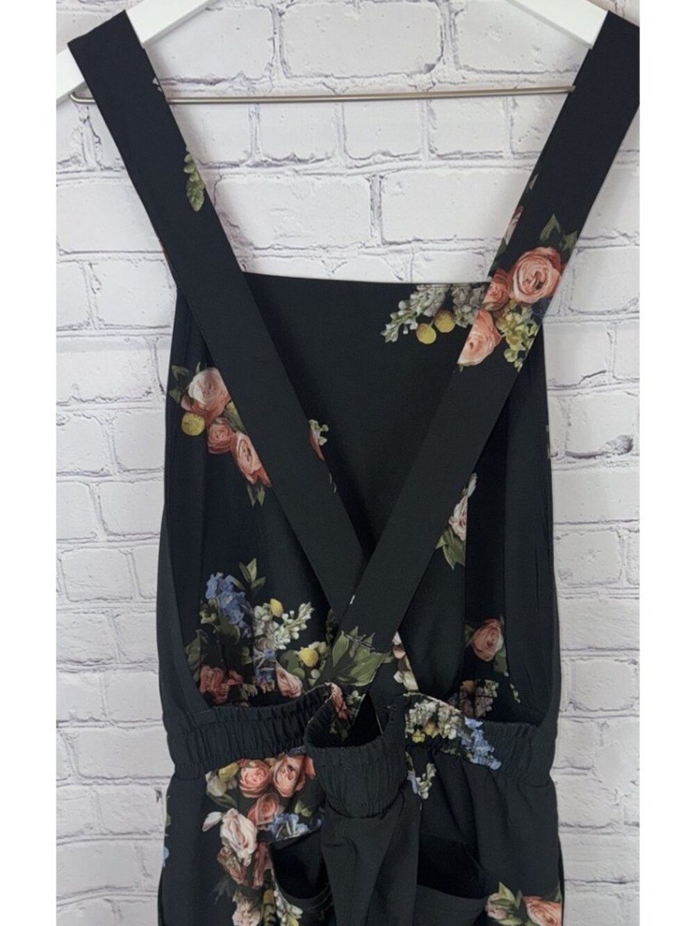 ALBION FIT Rose Black Classic Overall Jumpsuit Size Large Romantic Floral - Picture 9 of 11